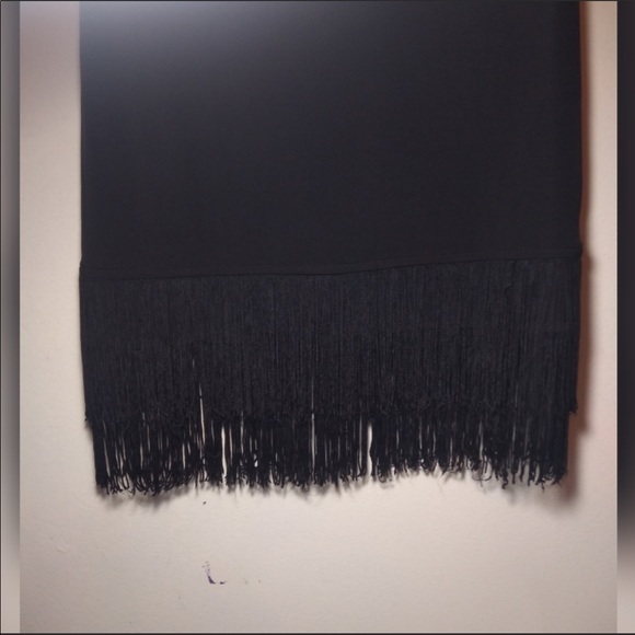 ‼️THRIFT STORE ALERT MAKE OFFER Michael Kors Dress Black Fringe Hem T-Shirt - Picture 7 of 15